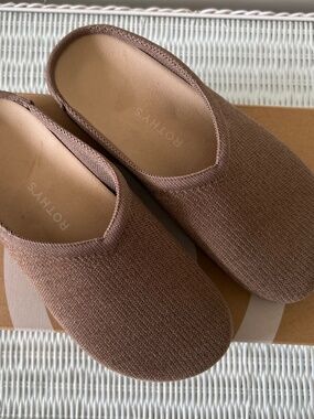 rothy's the revelvet casual clog